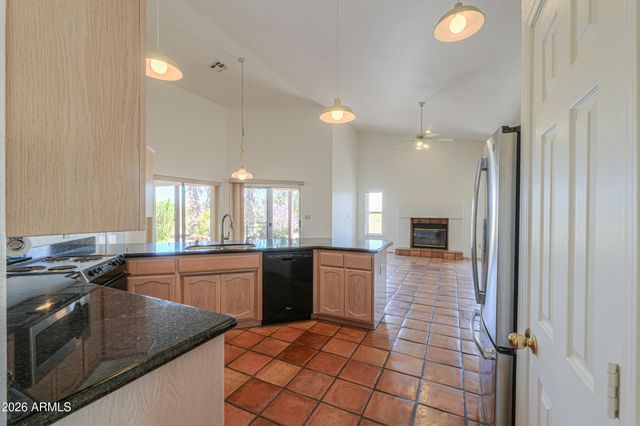 8517 N KILLDEER Place, Casa Grande, AZ 85194