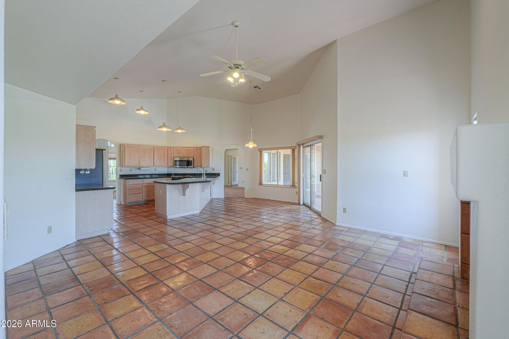 Image 19 of property listing at 8517 N KILLDEER Place, Casa Grande, AZ 85194