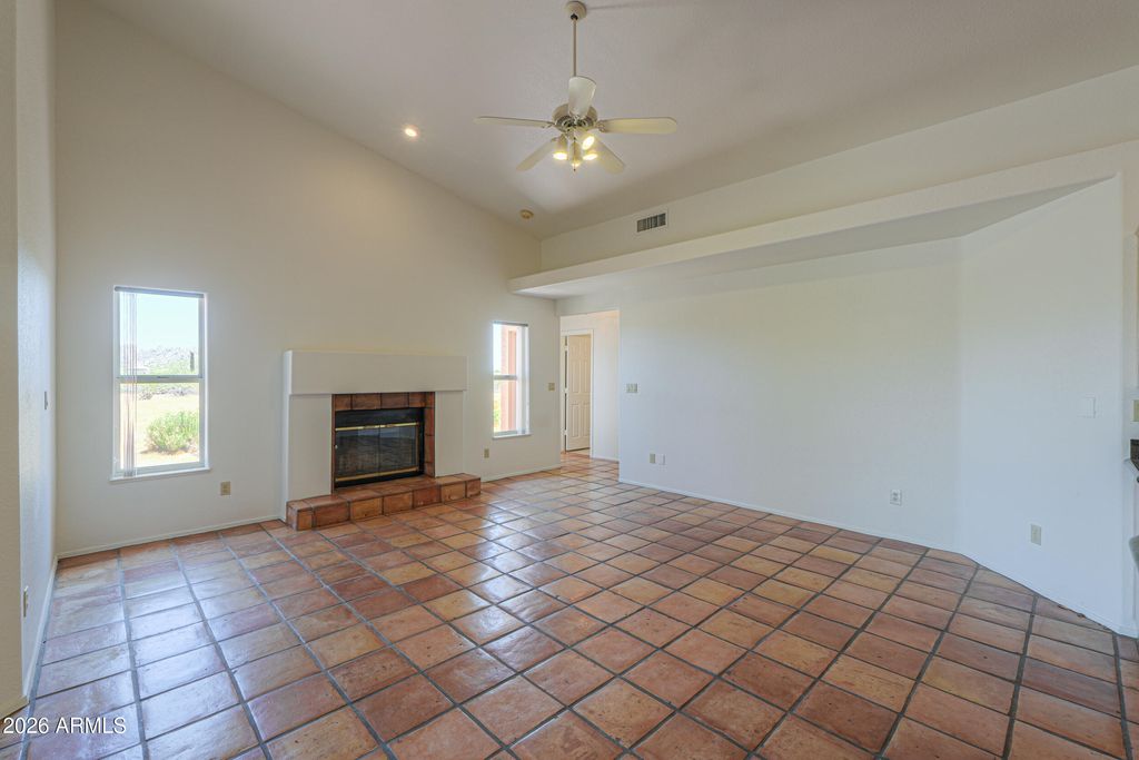Image 20 of property listing at 8517 N KILLDEER Place, Casa Grande, AZ 85194