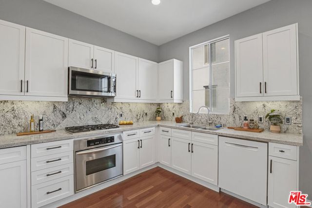 5300 Playa Vista Drive 6, Playa Vista, CA 90094