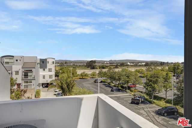 5300 Playa Vista Drive 6, Playa Vista, CA 90094