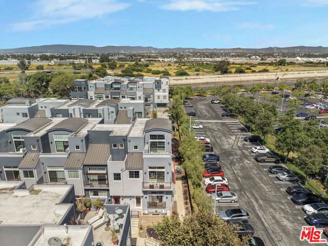 5300 Playa Vista Drive 6, Playa Vista, CA 90094