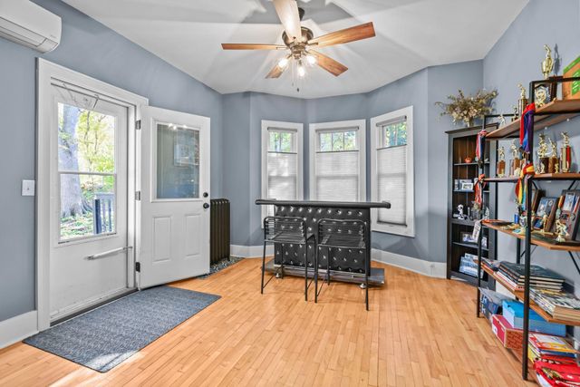 1120 Summit Avenue, Mahtomedi, MN 55115