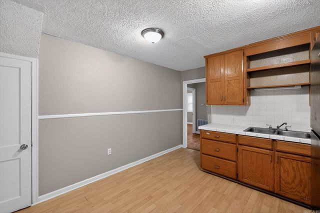 410 W 51St Street, North Little Rock, AR 72118