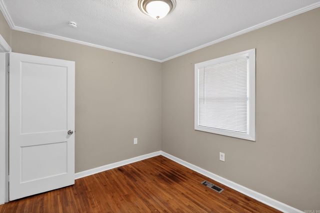 410 W 51St Street, North Little Rock, AR 72118