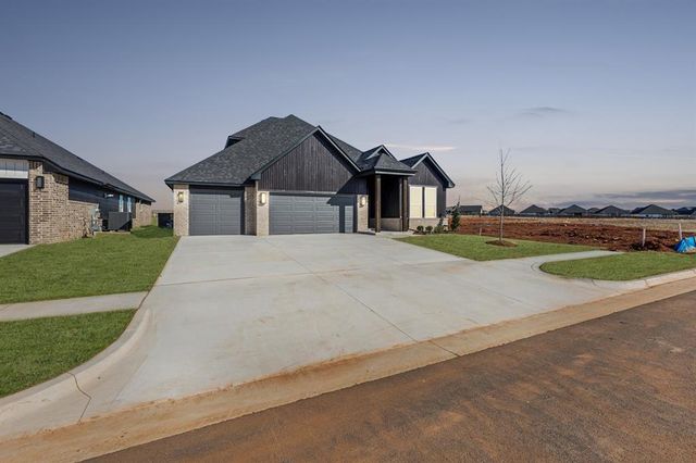 15604 Siloa Avenue, Edmond, OK 73013