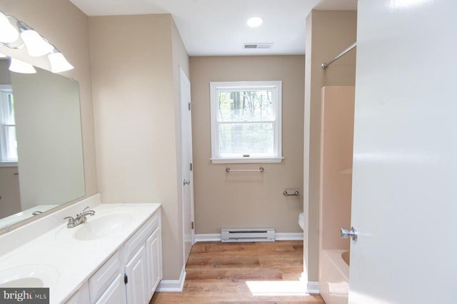 5951 ROSS NECK RD, Cambridge, MD 21613