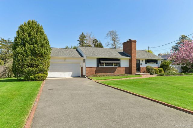 39 Shebar Drive, Islip, NY 11751