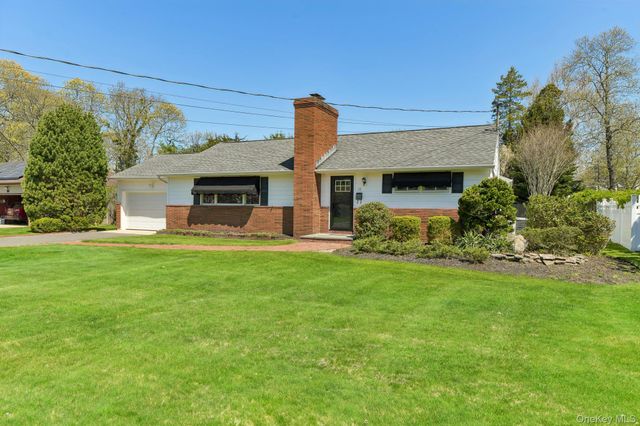 39 Shebar Drive, Islip, NY 11751