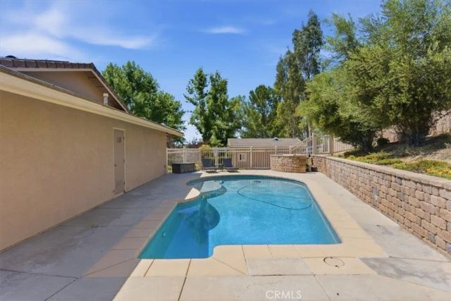 40780 Carmelita, Temecula, CA 92591