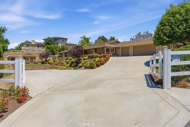 40780 Carmelita, Temecula, CA 92591