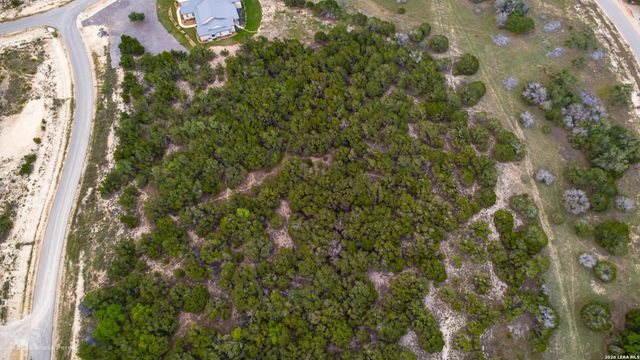 1609 PARADISE PKWY, Canyon Lake, TX 78133