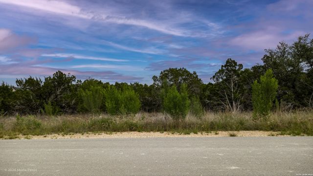 1609 PARADISE PKWY, Canyon Lake, TX 78133