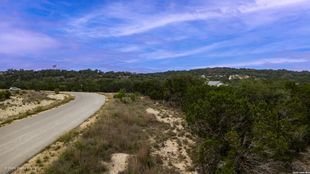 1609 PARADISE PKWY, Canyon Lake, TX 78133