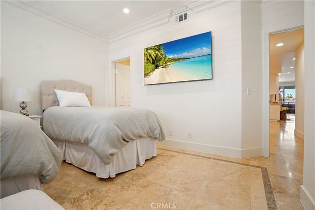 4167 Warner, Huntington Beach, CA 92649