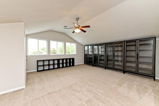 105 Summer Park BND, Cedar Park, TX 78613