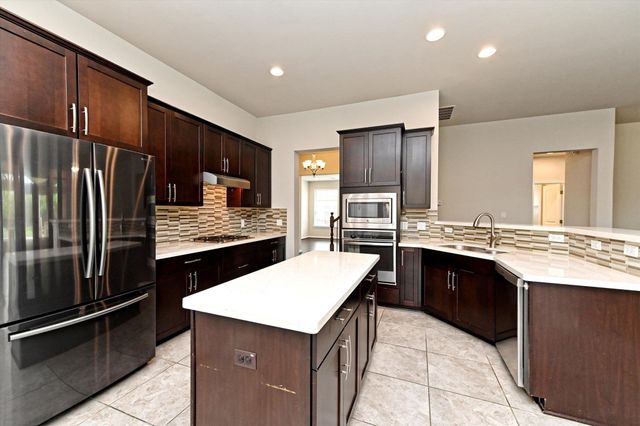 105 Summer Park BND, Cedar Park, TX 78613