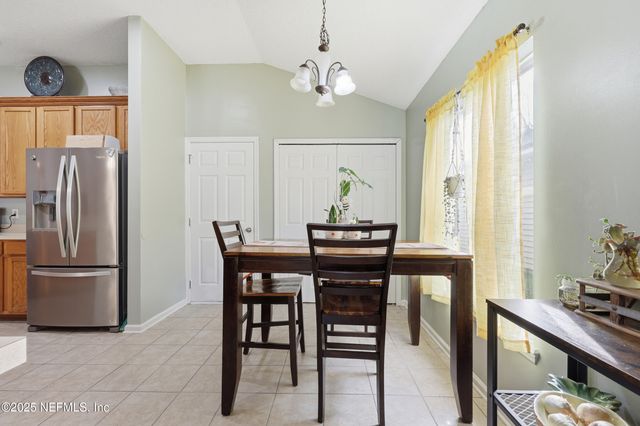 2700 CREEKFRONT Drive, Green Cove Springs, FL 32043