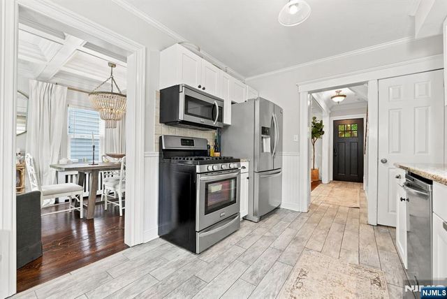 38 Elm Road, Caldwell, NJ 07006