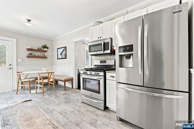 38 Elm Road, Caldwell, NJ 07006