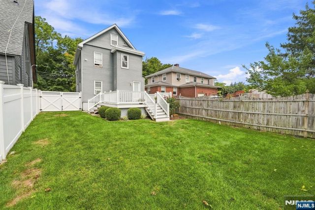 38 Elm Road, Caldwell, NJ 07006
