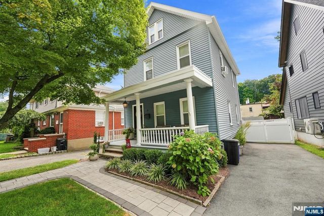38 Elm Road, Caldwell, NJ 07006