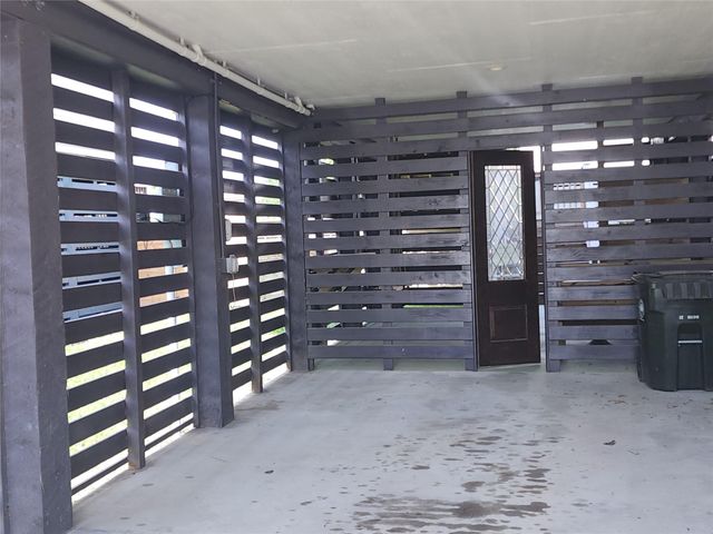 1220 32nd Street, Galveston, TX 77550