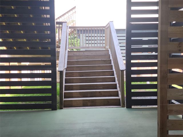 1220 32nd Street, Galveston, TX 77550