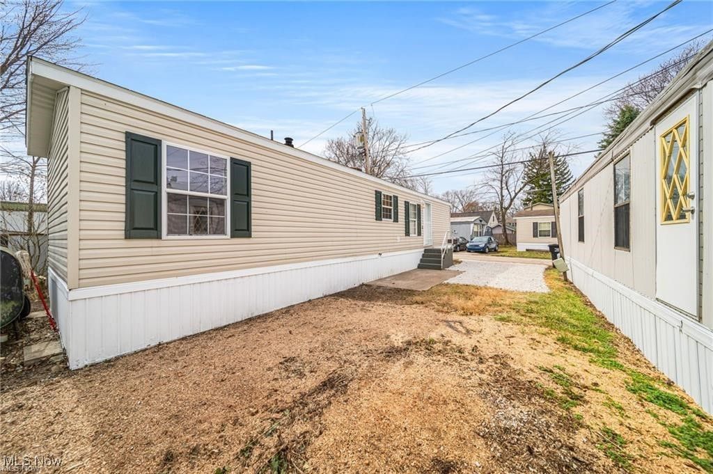 9151 Mentor Avenue E19, Mentor, OH 44060