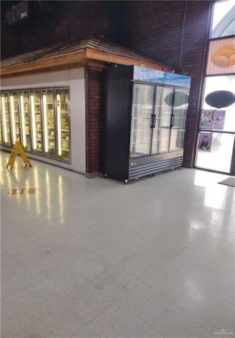 1504 W Pike Boulevard, Weslaco, TX 78596