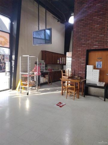 1504 W Pike Boulevard, Weslaco, TX 78596