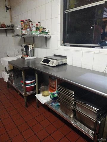 1504 W Pike Boulevard, Weslaco, TX 78596