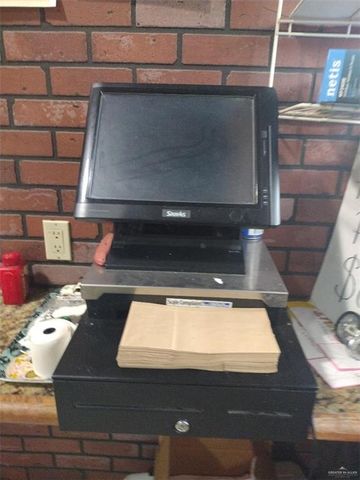 1504 W Pike Boulevard, Weslaco, TX 78596