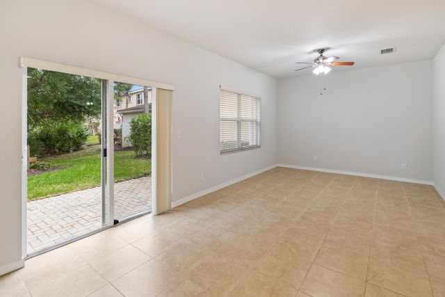 101 SW Otter Run Place, Stuart, FL 34997