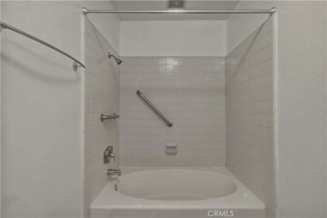 21372 Brookhurst 425, Huntington Beach, CA 92646