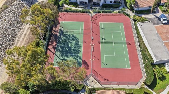 21372 Brookhurst 425, Huntington Beach, CA 92646