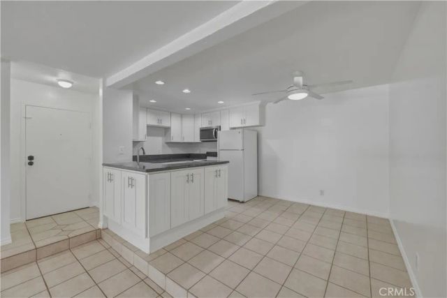 21372 Brookhurst 425, Huntington Beach, CA 92646