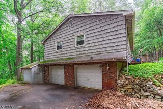 192 Beacon Hill Rd, Washington Twp., NJ 07830