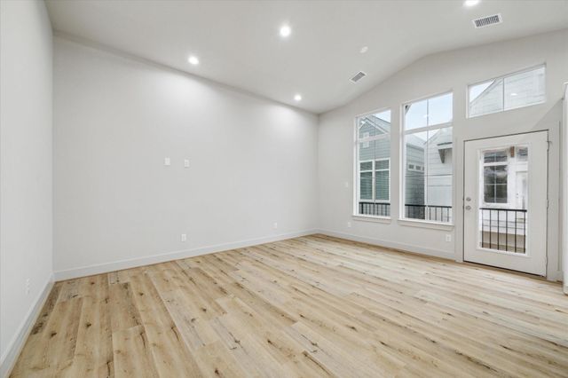 5233 Hillman Street C, Houston, TX 77023