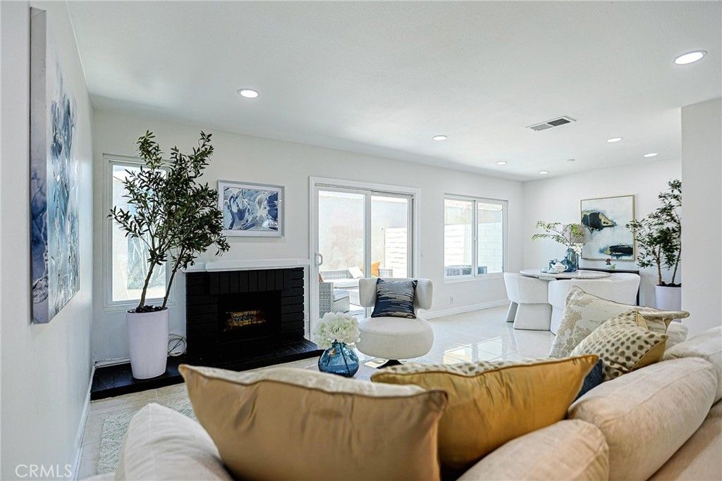 8 Fuchsia, Irvine, CA 92604 — exterior