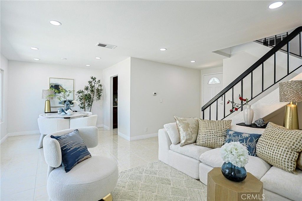 8 Fuchsia, Irvine, CA 92604 — photo 4