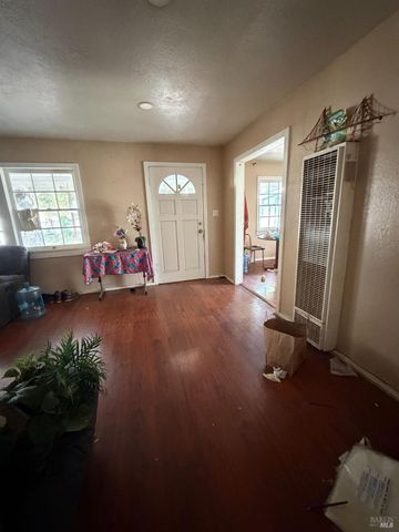 24463 Shady Ln, Covelo, CA 95428