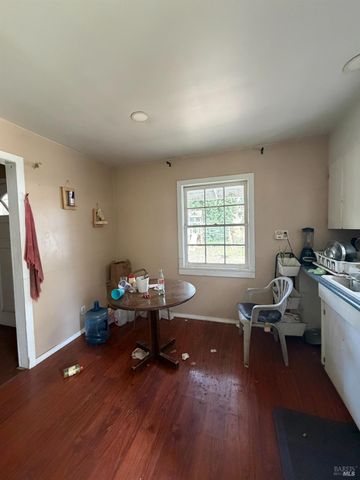 24463 Shady Ln, Covelo, CA 95428