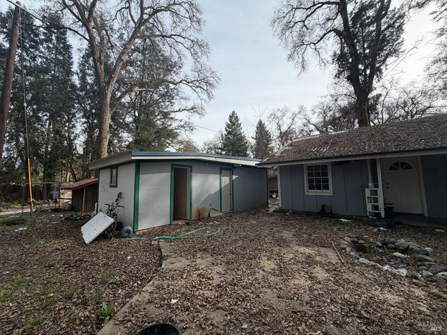 24463 Shady Ln, Covelo, CA 95428