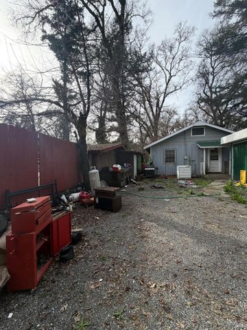 24463 Shady Ln, Covelo, CA 95428