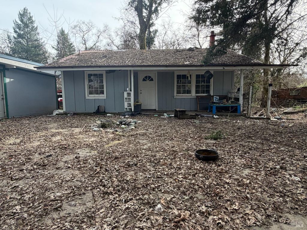 24463 Shady Ln, Covelo, CA 95428