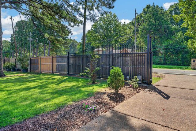 2513 BERRYHILL RD, Memphis, TN 38016