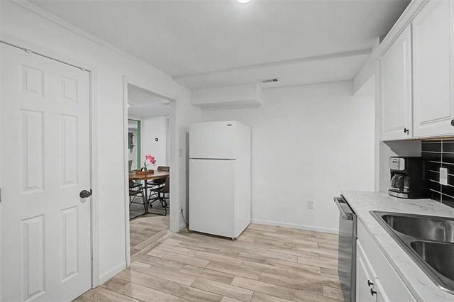 2074 Montrose Drive, East Point, GA 30344