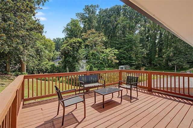 2074 Montrose Drive, East Point, GA 30344