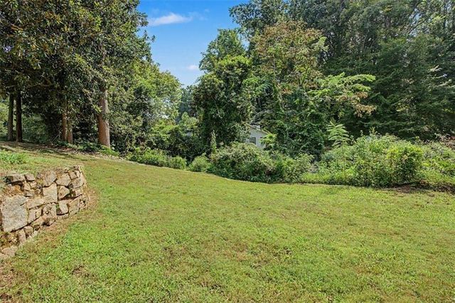 2074 Montrose Drive, East Point, GA 30344